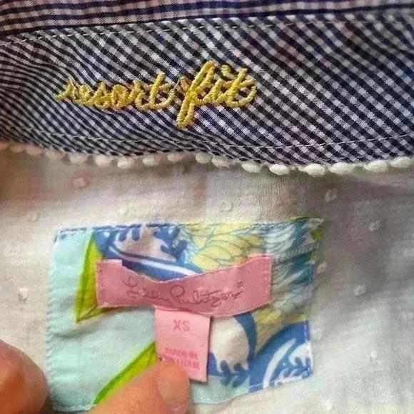 Lilly Pulitzer XS Button Down Resort Style Shirt - Picture 11 of 12